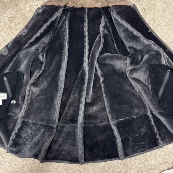 Pellacci sheepskin coat - Picture 6 of 10